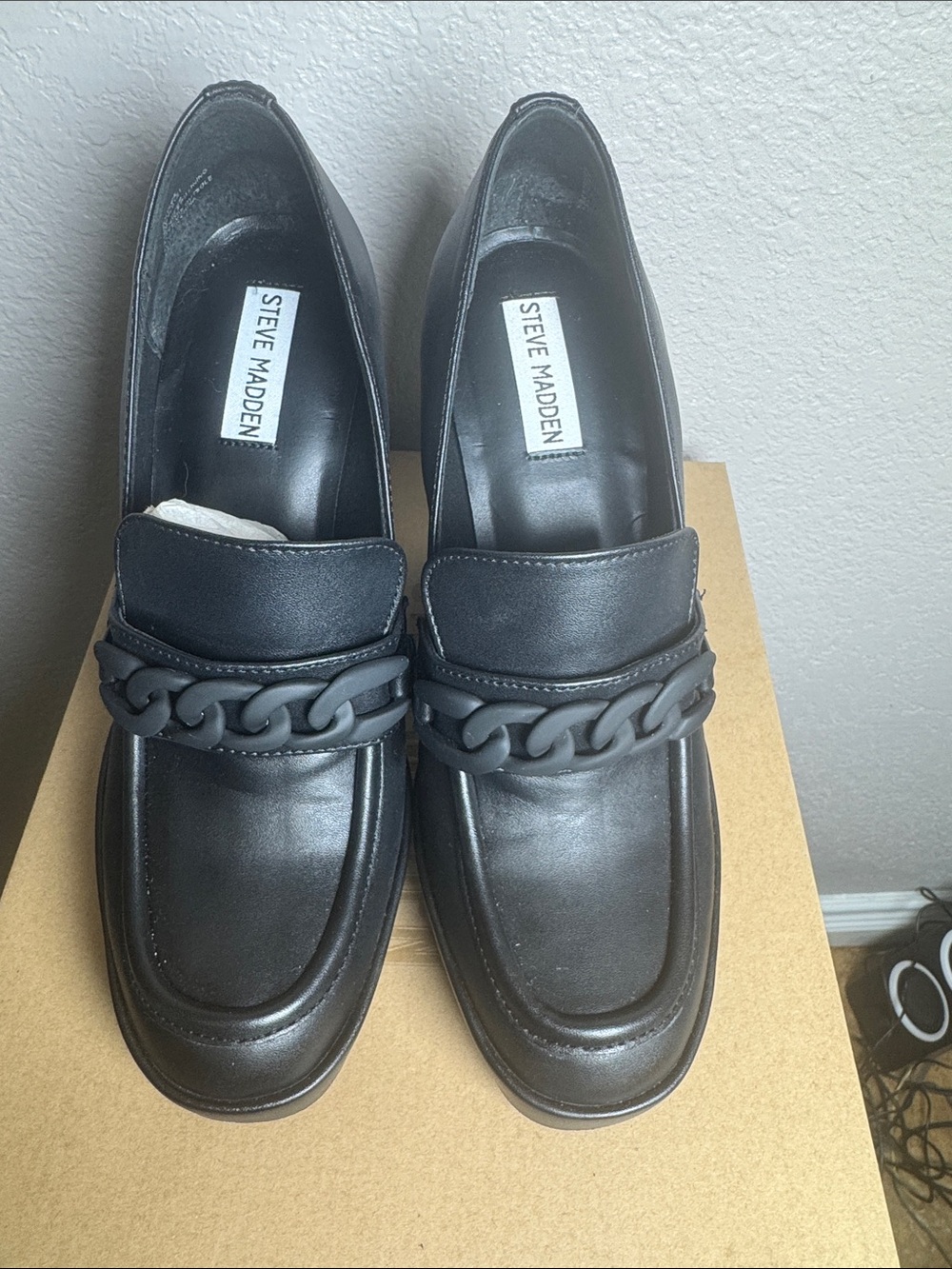 Steve Madden Ryhlee Black Chain Platform Loafer Heels - Picture 8 of 8